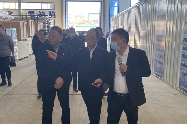 尊龙凯时情形总司理腾胜平汇报公司生产情形 尊龙凯时情形总司理腾胜平汇报公司生产情形